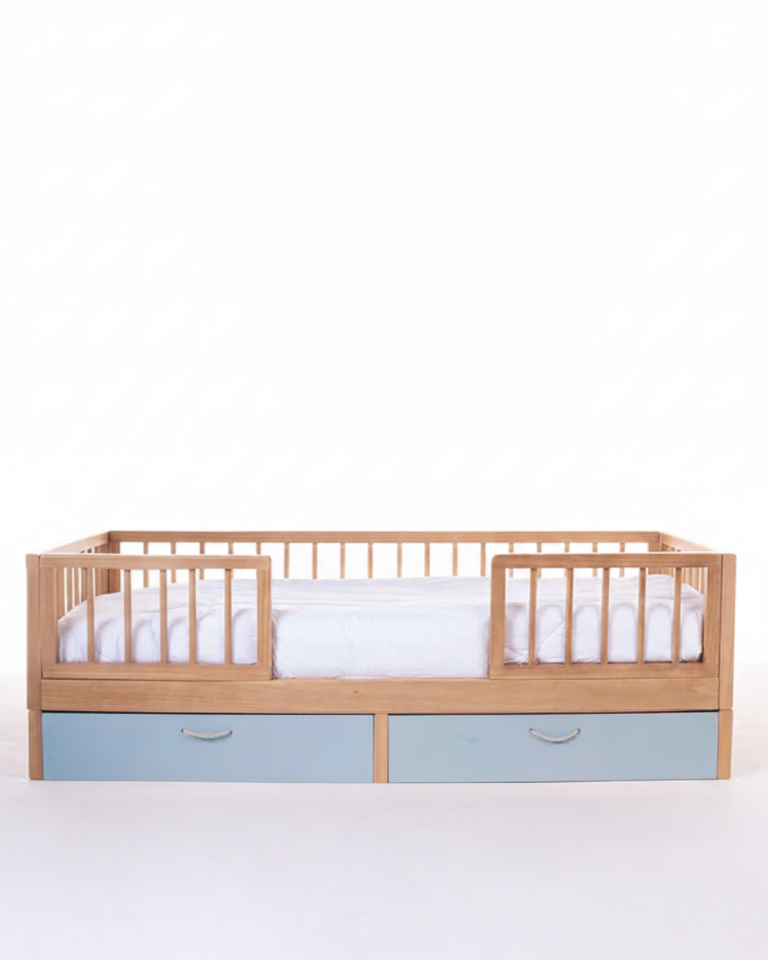 Cama Montessori Evolutiva + Gavetões Azuis