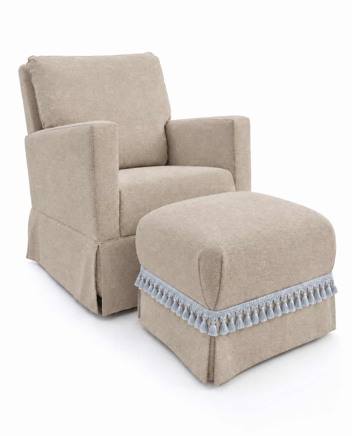 Poltrona Pluma Linho Prime Fendi Claro + Puff