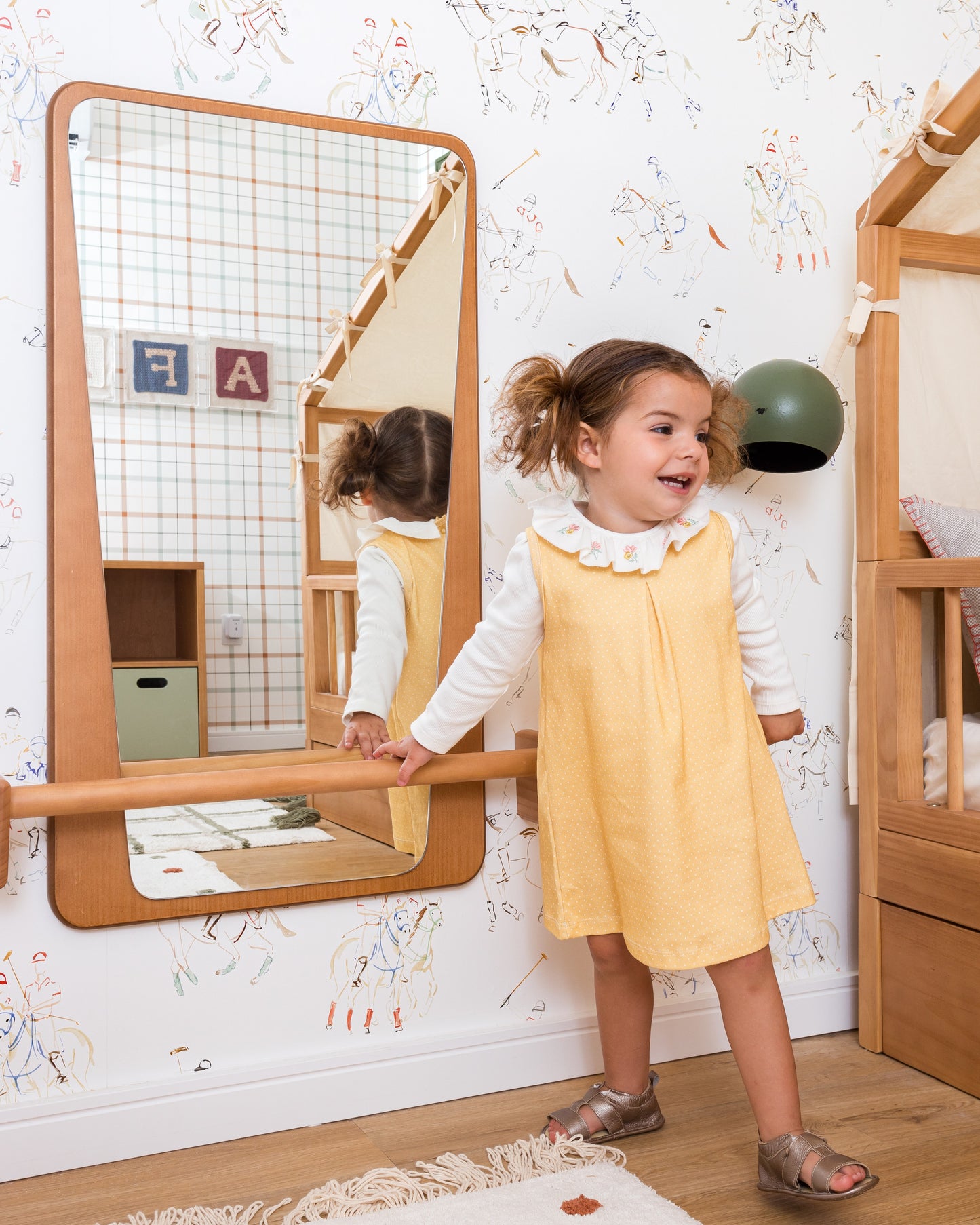 Espelho Montessori com Barra