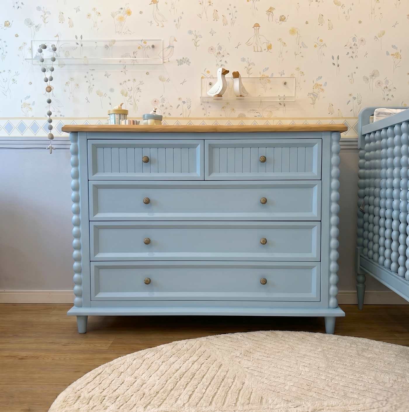 Poem Blue Chest of Drawers