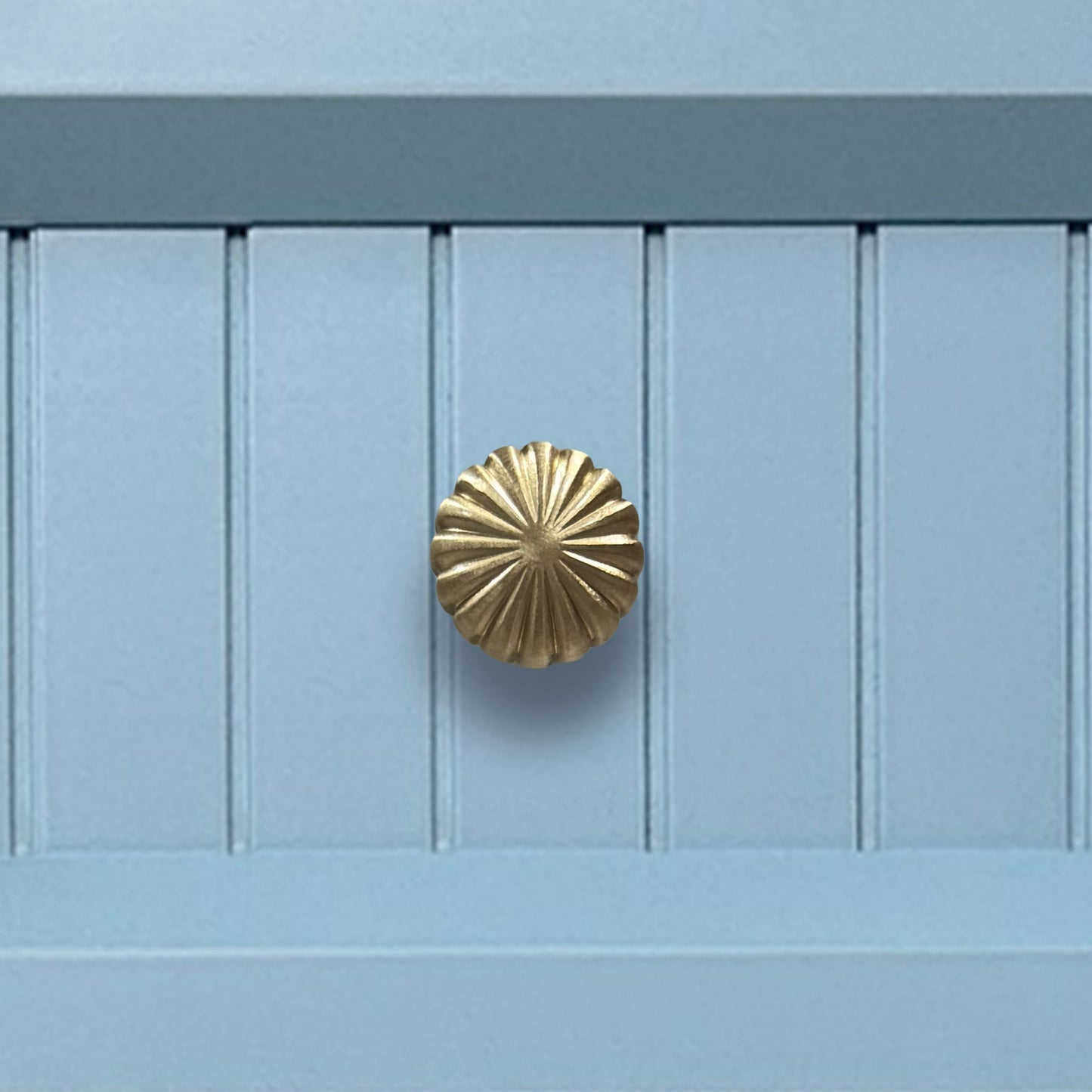 Poem Blue Chest of Drawers
