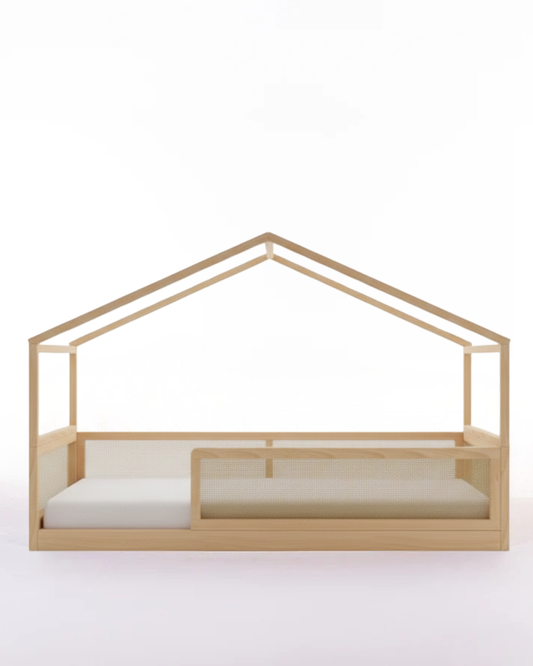 Cama Casinha - Saída Lateral - Palha - Madeira